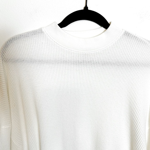 Abercrombie Long Sleeve Mockneck Waffle Tee, size S/M, White - Picture 4 of 5